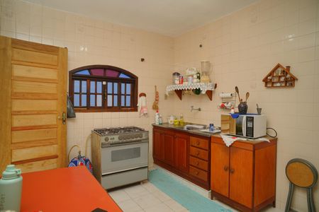 Casa para alugar com 360m², 2 quartos e 5 vagas Casa para alugar com 360m², 2 quartos e 5 vagasCozinha