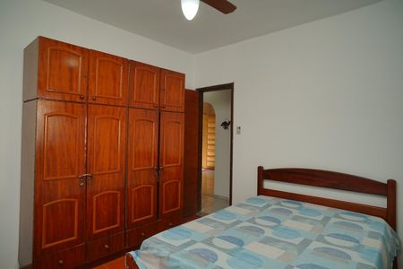 Casa para alugar com 360m², 2 quartos e 5 vagas Casa para alugar com 360m², 2 quartos e 5 vagasQuarto 1