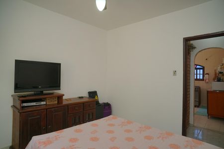 Quarto 2 de casa para alugar com 2 quartos, 360m² em São José de Imbassai, Maricá