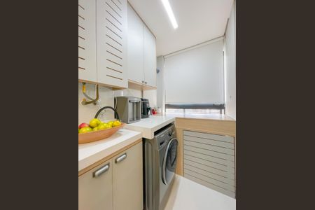 Apartamento à venda com 64m², 2 quartos e 1 vagaCozinha e Área de Serviço