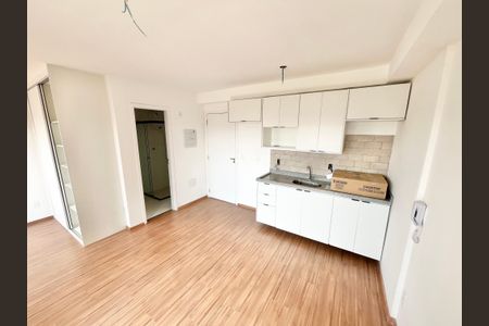 Sala/Quarto/Cozinha de kitnet/studio à venda com 1 quarto, 31m² em Parada Inglesa, São Paulo