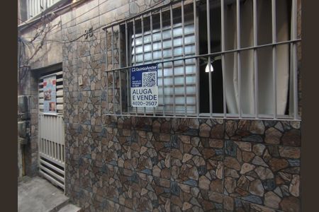 Casa para alugar com 90m², 3 quartos e sem vagaFachada