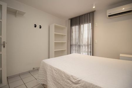 Studio para alugar com 35m², 1 quarto e 1 vagaKitnet