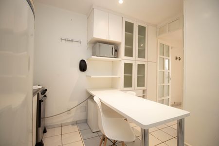Studio para alugar com 35m², 1 quarto e 1 vagaKitnet