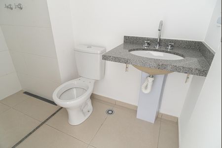 Studio à venda com 25m², 1 quarto e sem vaga Studio à venda com 25m², 1 quarto e sem vagaBanheiro