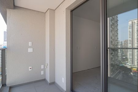Varanda do Quarto de kitnet/studio à venda com 1 quarto, 25m² em Jardim das Acacias, São Paulo