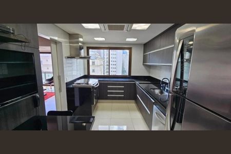 Apartamento à venda com 4 quartos, 270m² em Jardim Paulista, São Paulo