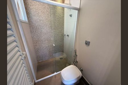 Casa à venda com 4 quartos, 260m² em Swiss Park, Campinas