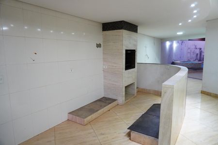 Casa para alugar com 535m², 5 quartos e 4 vagasQuintal