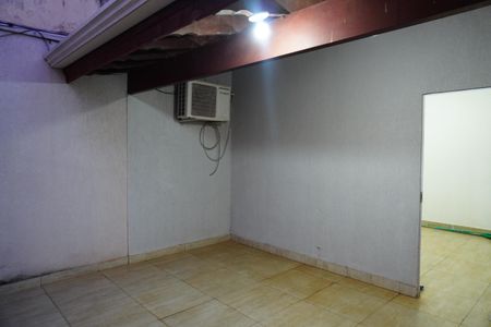 Casa para alugar com 535m², 5 quartos e 4 vagasQuintal