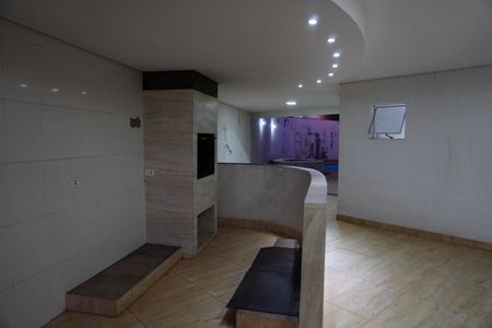 Casa para alugar com 535m², 5 quartos e 4 vagasQuintal