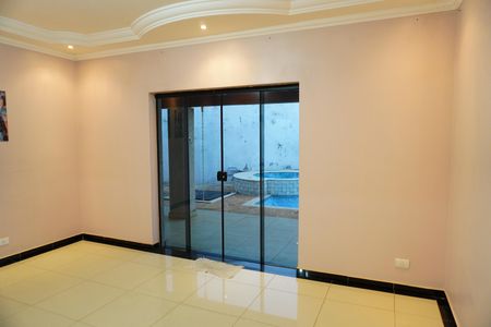 Casa para alugar com 535m², 5 quartos e 4 vagasSala 2