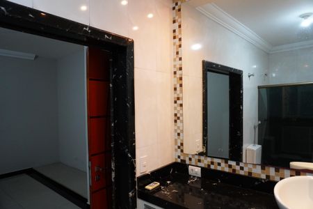 Casa para alugar com 535m², 5 quartos e 4 vagasBanheiro da Suíte