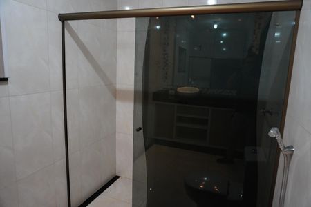 Casa para alugar com 535m², 5 quartos e 4 vagasBanheiro da Suíte