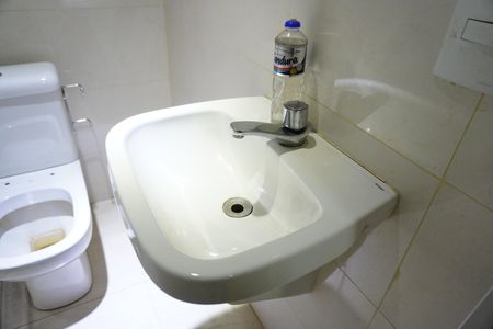 Casa para alugar com 535m², 5 quartos e 4 vagasBanheiro 2