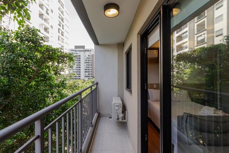 Sacada de kitnet/studio à venda com 1 quarto, 25m² em Indianópolis, São Paulo