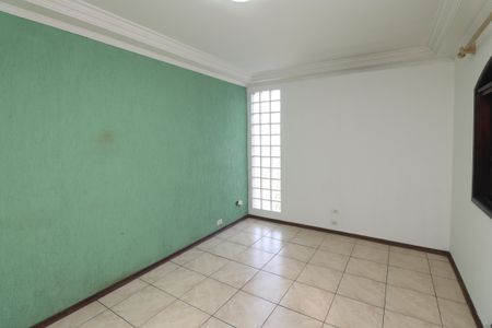 Sala  de casa para alugar com 3 quartos, 750m² em Jardim Felicidade(zona Norte), São Paulo