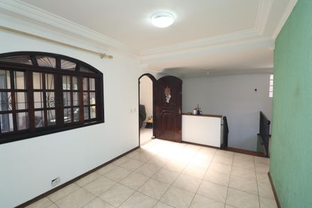 Sala  de casa para alugar com 3 quartos, 750m² em Jardim Felicidade(zona Norte), São Paulo
