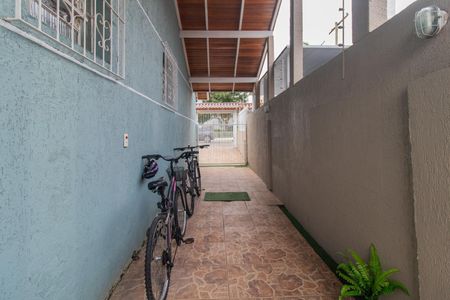 Casa para alugar com 211m², 2 quartos e 2 vagasQuintal