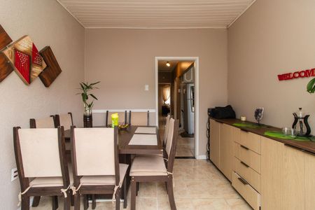 Casa para alugar com 211m², 2 quartos e 2 vagascozinha
