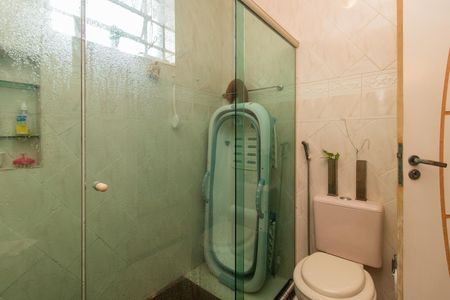 Casa para alugar com 211m², 2 quartos e 2 vagasBanheiro