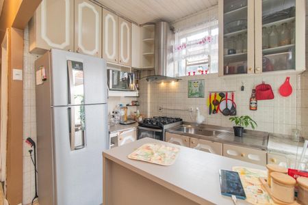 Casa para alugar com 211m², 2 quartos e 2 vagascozinha