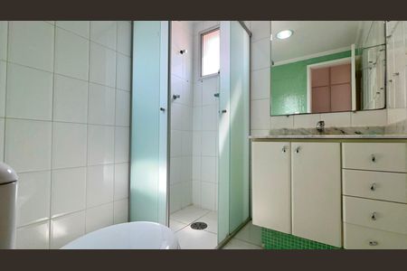 Apartamento para alugar com 86m², 2 quartos e 1 vaga Apartamento para alugar com 86m², 2 quartos e 1 vagaBanheiro da Suíte