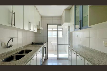 Apartamento para alugar com 86m², 2 quartos e 1 vaga Apartamento para alugar com 86m², 2 quartos e 1 vagaCozinha