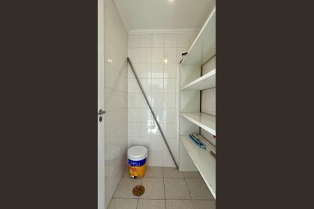 Apartamento para alugar com 86m², 2 quartos e 1 vaga Apartamento para alugar com 86m², 2 quartos e 1 vagaDespensa