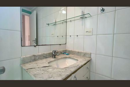 Apartamento para alugar com 86m², 2 quartos e 1 vaga Apartamento para alugar com 86m², 2 quartos e 1 vagaBanheiro da Suíte