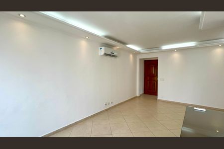 Apartamento para alugar com 86m², 2 quartos e 1 vaga Apartamento para alugar com 86m², 2 quartos e 1 vagaSala