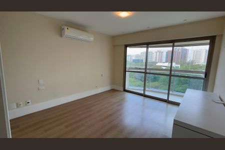 Apartamento para alugar com 260m², 4 quartos e 3 vagas Apartamento para alugar com 260m², 4 quartos e 3 vagasSuíte 4