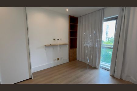 Apartamento para alugar com 260m², 4 quartos e 3 vagas Apartamento para alugar com 260m², 4 quartos e 3 vagasSuíte 2