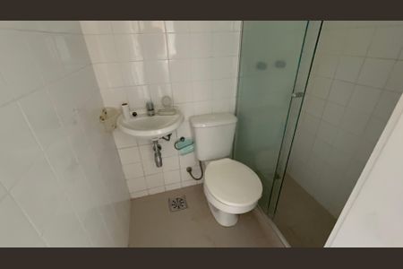 Apartamento para alugar com 260m², 4 quartos e 3 vagas Apartamento para alugar com 260m², 4 quartos e 3 vagasBanheiro de serviço