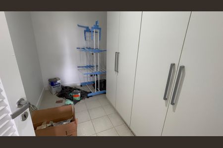 Apartamento para alugar com 260m², 4 quartos e 3 vagas Apartamento para alugar com 260m², 4 quartos e 3 vagasQuarto de Serviço