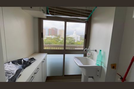 Apartamento para alugar com 260m², 4 quartos e 3 vagas Apartamento para alugar com 260m², 4 quartos e 3 vagasÁrea de Serviço
