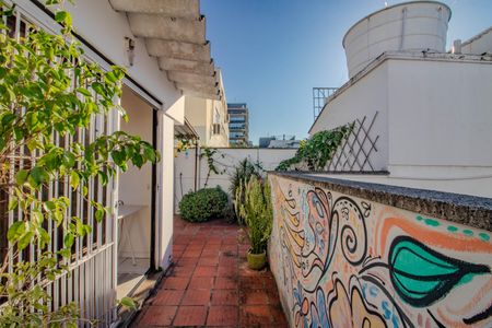Apartamento à venda com 147m², 1 quarto e 1 vaga Apartamento à venda com 147m², 1 quarto e 1 vagaCobertura- Varanda