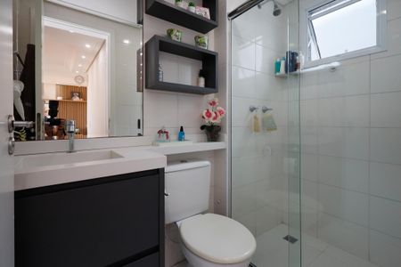 Apartamento à venda com 64m², 2 quartos e 2 vagasBanheiro
