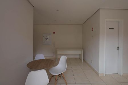 Apartamento à venda com 64m², 2 quartos e 2 vagasÁrea comum - Salão de festas