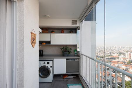 Varanda da Sala de apartamento à venda com 2 quartos, 64m² em Parque Vitoria, São Paulo