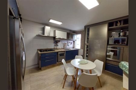 Casa à venda com 208m², 4 quartos e 2 vagas
