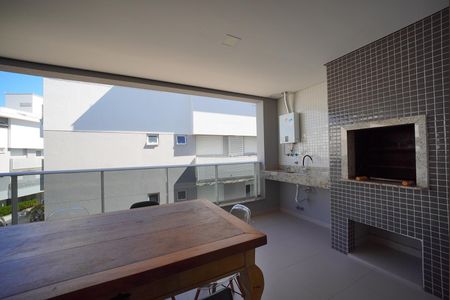 Apartamento para alugar com 106m², 2 quartos e 2 vagasSacada da Sala