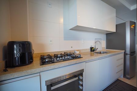 Apartamento para alugar com 106m², 2 quartos e 2 vagasCozinha