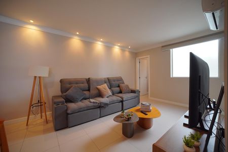 Apartamento para alugar com 106m², 2 quartos e 2 vagasSala