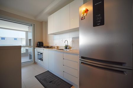 Apartamento para alugar com 106m², 2 quartos e 2 vagasCozinha