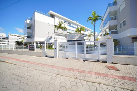 Apartamento para alugar com 106m², 2 quartos e 2 vagasFachada