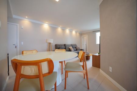 Apartamento para alugar com 106m², 2 quartos e 2 vagasSala