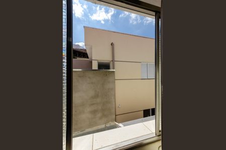 Casa à venda com 201m², 5 quartos e 3 vagasQuarto 1 - Janela