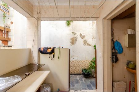 Casa à venda com 201m², 5 quartos e 3 vagasÁrea de Serviço