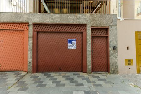 Casa à venda com 201m², 5 quartos e 3 vagasFachada